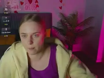 Chaturbate Free Live Porn of cutefever