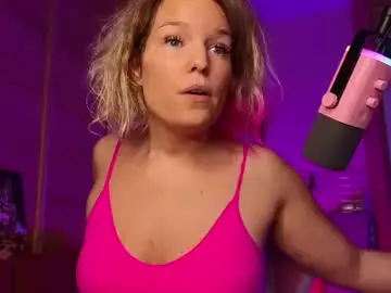 Chaturbate Adult Video Chat of findom_lady_shine