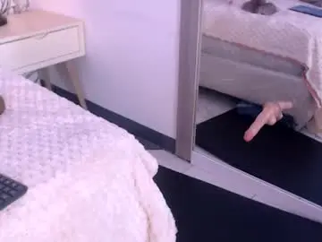 Chaturbate Sex Cam of venusandrea29