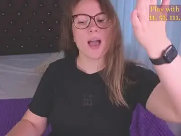 Chaturbate Nude Webcam of cute_darina