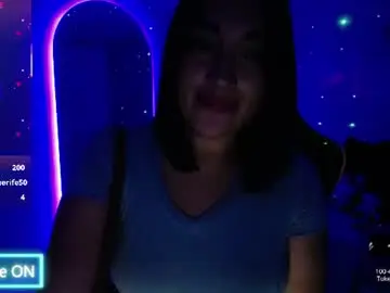 Chaturbate Live Sex Cam of _santalove_
