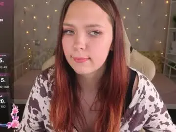 Chaturbate Live Sex of monica__queen