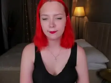 Chaturbate Live Sex Cam of monica__queen