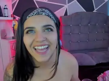 Chaturbate Live Porn of alysa_magic
