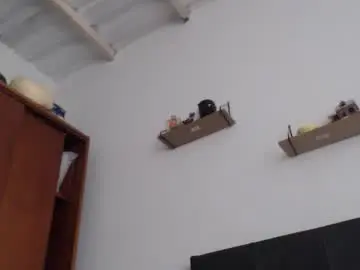 Chaturbate Best live sex cam show of alisha_9997