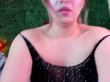Chaturbate Live Porn of kiaraa88