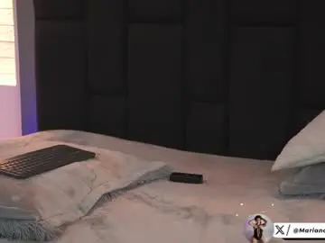 Chaturbate Free Porn Cam of mariana_monroe04