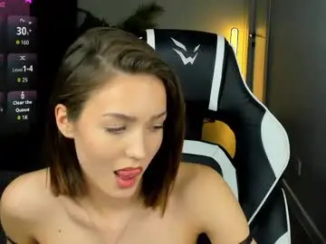 Chaturbate Live Sex Cam of leslie_scottt