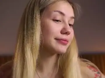 Chaturbate Watch Live Sex Cams of cinacandy
