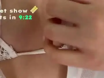 Chaturbate Live Porn of blissdilley