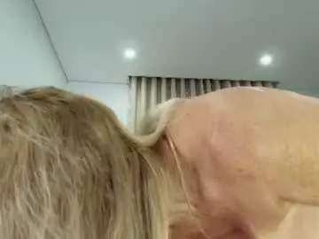 Chaturbate Sex Chat of angel_danm_milf