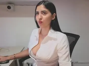 Chaturbate Free Porn Cam of sophiie_blakee