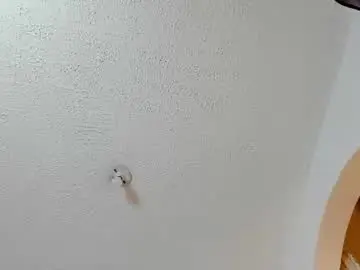 Chaturbate Live Sex Cam of marie_pourtoi