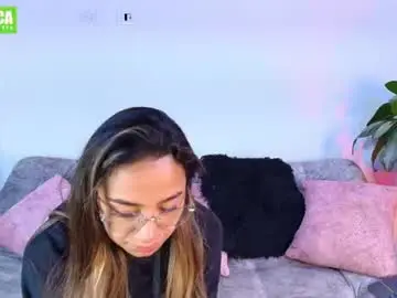 Chaturbate Watch Live Sex Cams of jules_n_gia