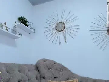 Chaturbate Live Sex Cam of miah_bigboobs