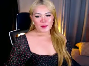 Chaturbate Live Sex Cam of venus_colly