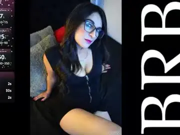 Chaturbate Sex Cam of mia_miller17