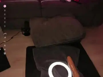 Chaturbate Sex Cam of angel_face_devil_mind