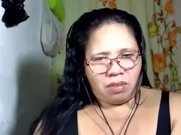 Chaturbate Adult Video Chat of hottycrissy4u