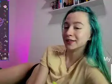 Chaturbate Nude Webcam of emilly_20