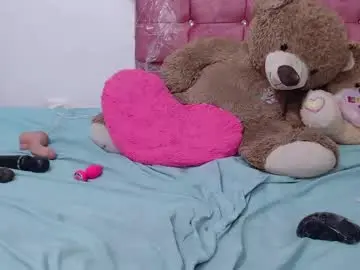 Chaturbate Live Sex of pink_love_25