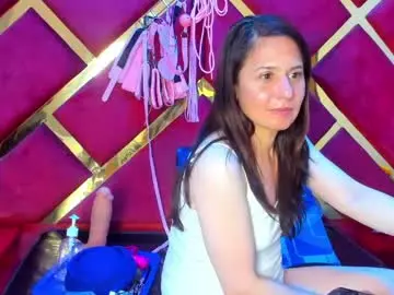 Chaturbate Live Porn of kylie_bloom