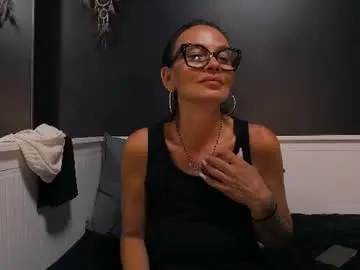 Chaturbate Live Porn of mamasitasexy79