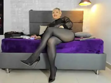 Chaturbate Watch Live Sex Cams of missnatash_