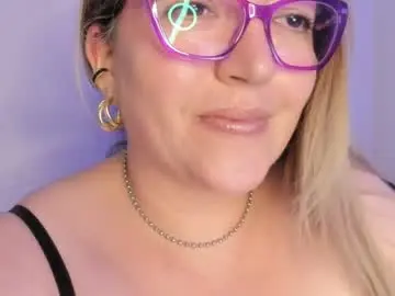 Chaturbate Private Sex Chat of naty__mature_