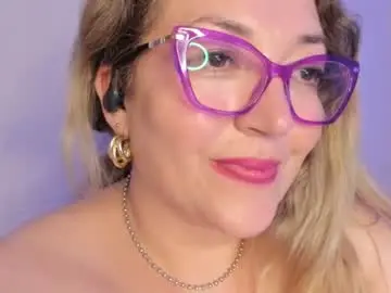 Chaturbate Adult Video Chat of naty__mature_