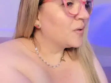 Chaturbate Live Sex Cam of naty__mature_
