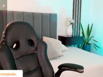 Chaturbate Sex Chat of harmonybabe_