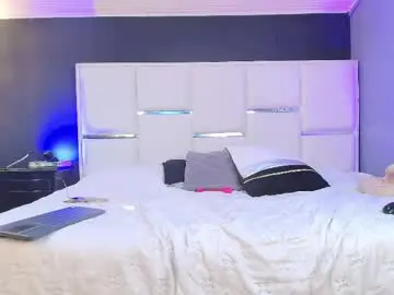 Chaturbate Free Porn Cam of samanthamilf__