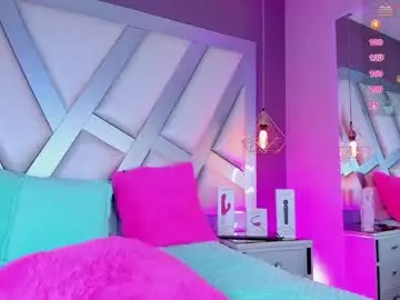Chaturbate Live Sex Cam of amber_villalobos