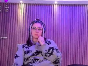 Chaturbate Free Porn Cam of gabyrose9