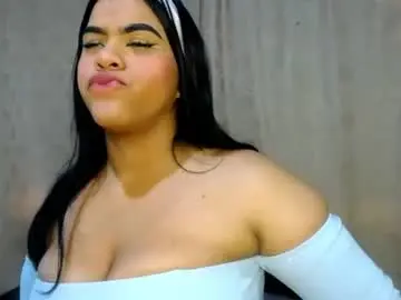 Chaturbate Free Live Porn of honeypussy3021