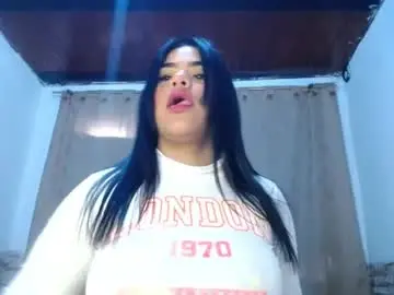 Chaturbate Best live sex cam show of honeypussy3021