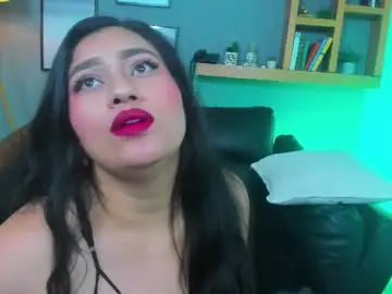 Chaturbate Live Sex Cam of lu_swift