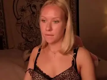 Chaturbate Free Live Porn of pureeangel