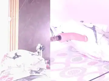 Chaturbate Live Sex Cam of sophialovers01