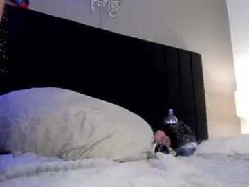 Chaturbate Best live sex cam show of isaxcurves