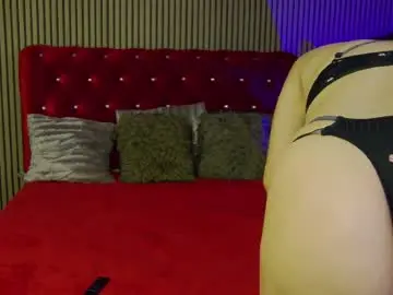 Chaturbate Live Sex Cam of playfulsamy