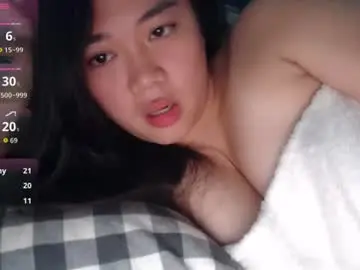 Chaturbate Live Porn of sexypenguin13