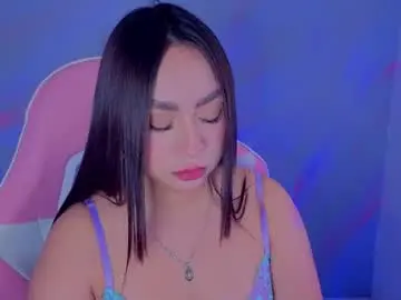 Chaturbate Free Live Porn of lyavalmont