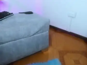 Chaturbate Live Porn of ale_alejandra