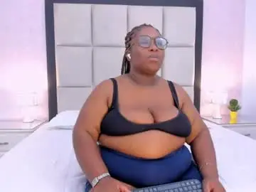 Chaturbate Adult Video Chat of treisyvixen