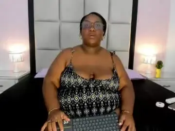 Chaturbate Adult Webcams of treisyvixen