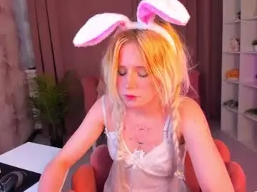 Chaturbate Private Sex Chat of kiki_peach