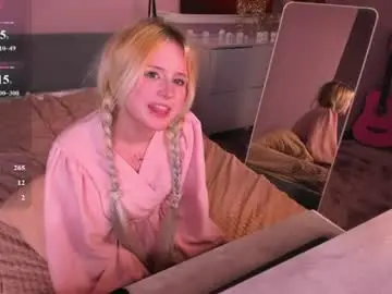 Chaturbate Sex Chat of kiki_peach