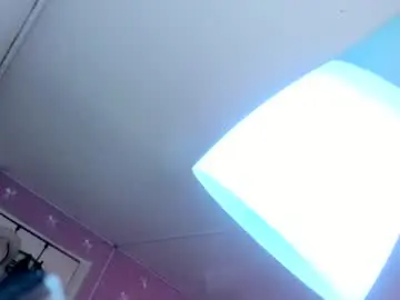 Chaturbate Free Porn Cam of red_moon_1